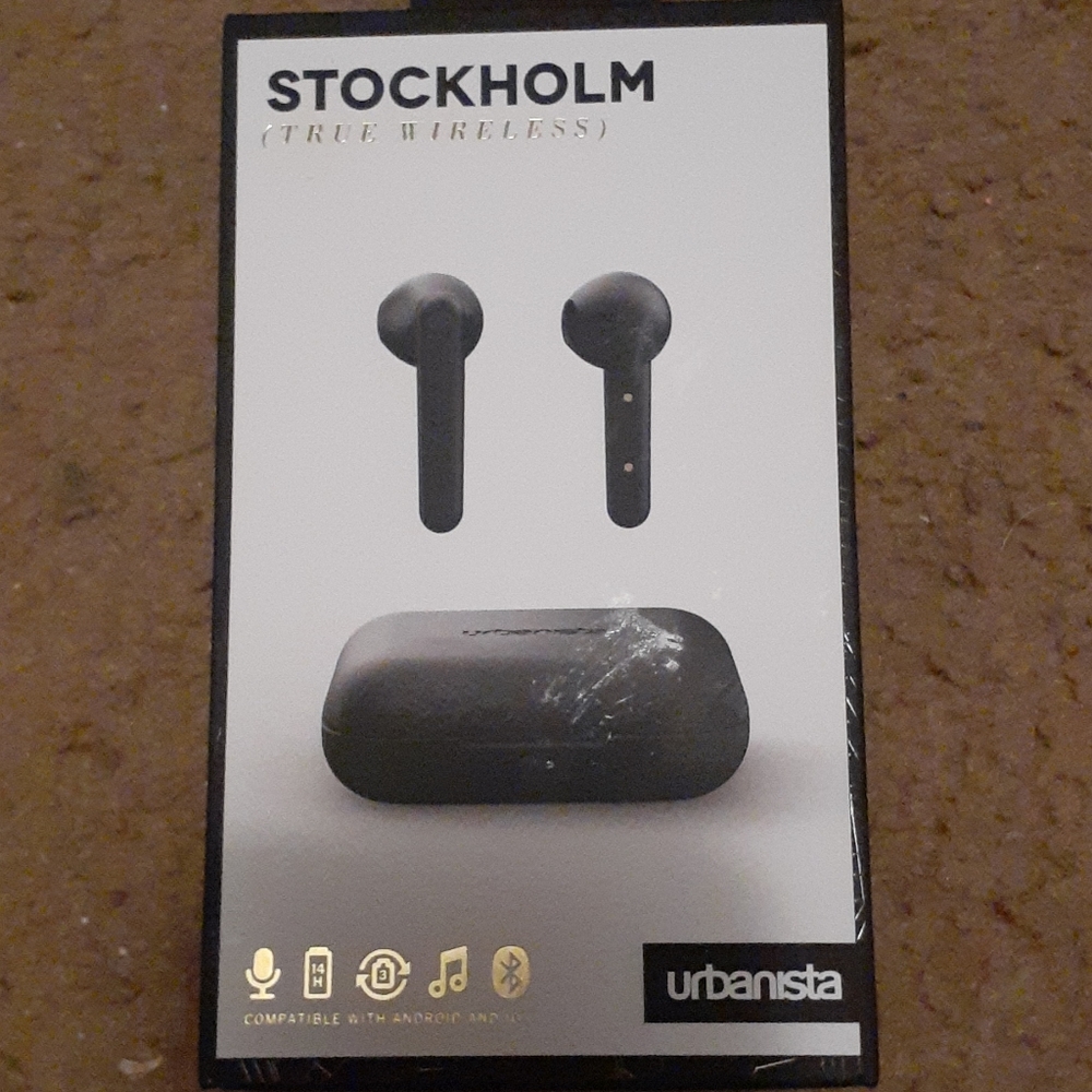 I'm selling wireless earbuds